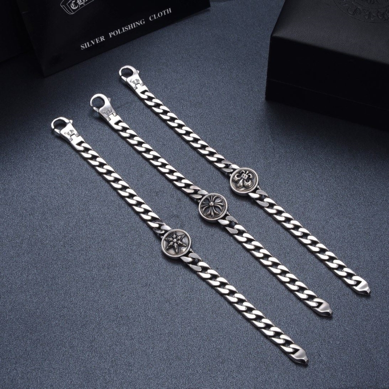Ch**me He**ts bracelets